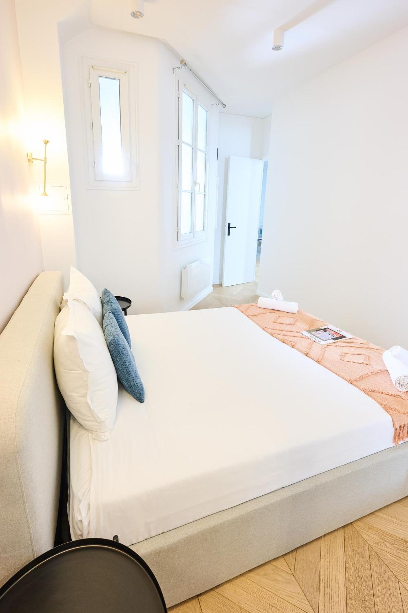Champs Elysées!Montaigne, New Luxurious 6pers flat Paris Extérieur photo
