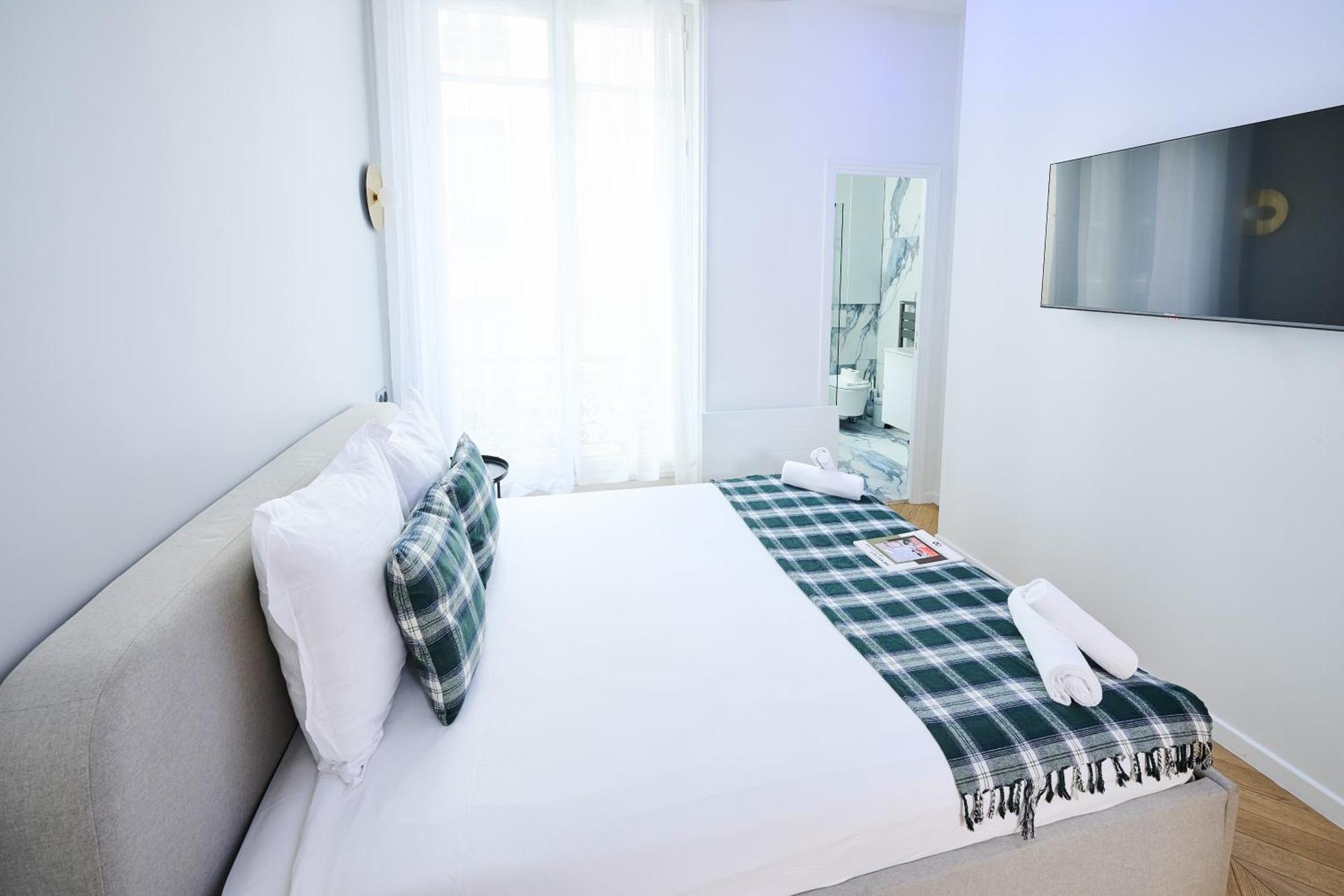 Champs Elysées!Montaigne, New Luxurious 6pers flat Paris Extérieur photo